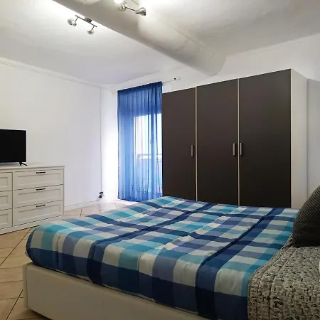 Daste 36 Apartment *